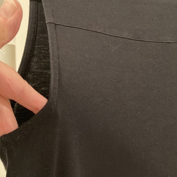 SOFT SURROUNDINGS TOP - Picture 8 of 9